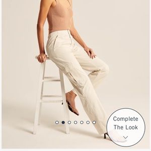 ABERCROMBIE CARGO PANTS CREAM